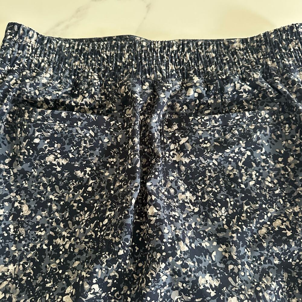 Athleta Farallon Skort Blue Camo-like Print with Pockets Size Zero - Picture 2 of 9